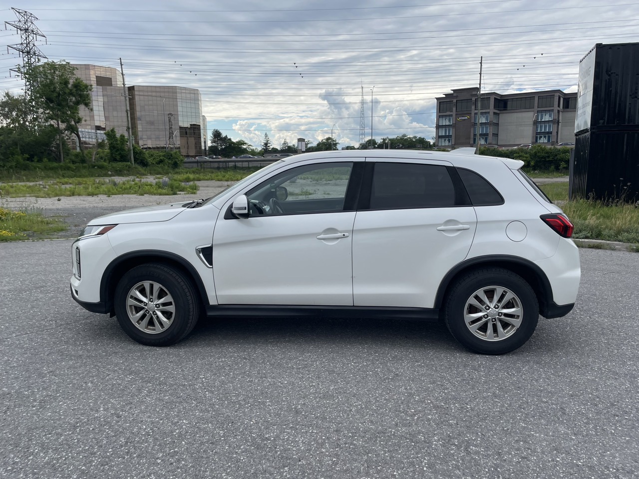 2020 Mitsubishi RVR